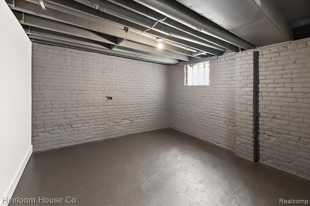 5360 Burns Street, Detroit, MI 48213 — Photo 41
