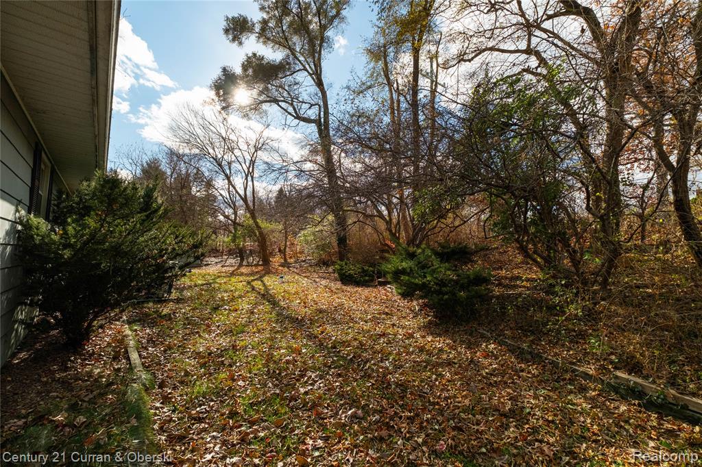 9792 Willis Road, Pinckney, MI 48169 — Photo 27