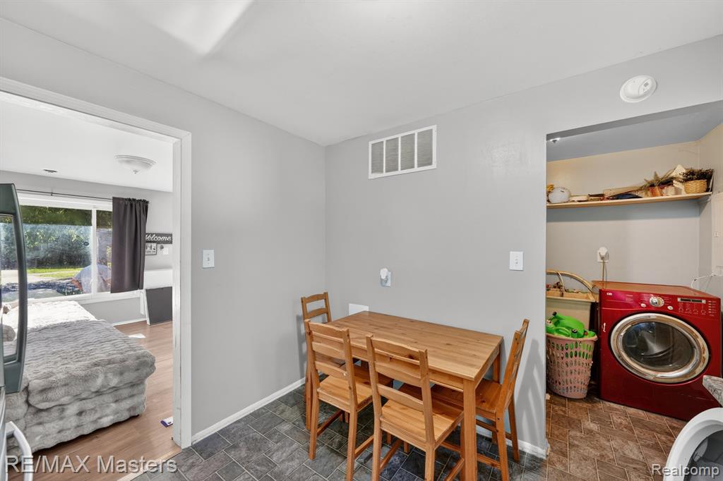 5901 Ziegler Street, Taylor, MI 48180 — Photo 13