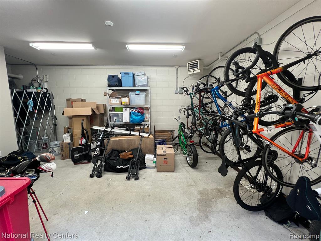 600 Douglas Street NW, 612C, Grand Rapids, MI 49504 — Photo 19