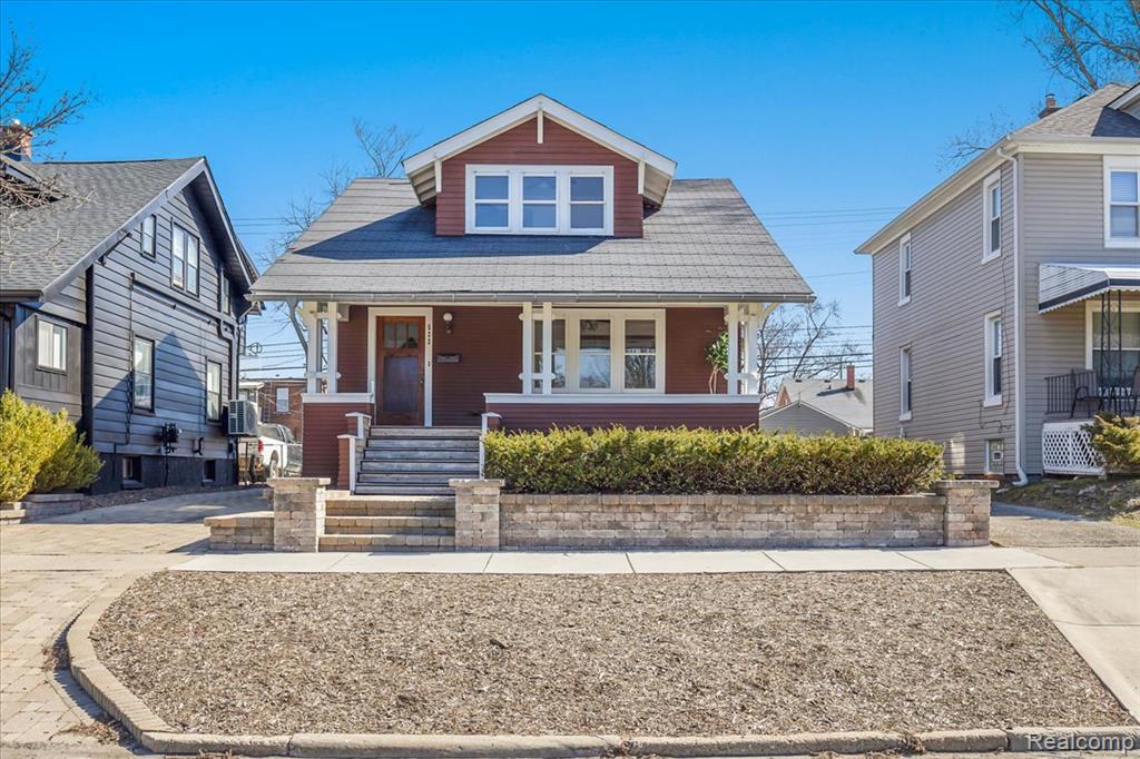 522 N Washington Avenue, Royal Oak, MI 48067 — front exterior