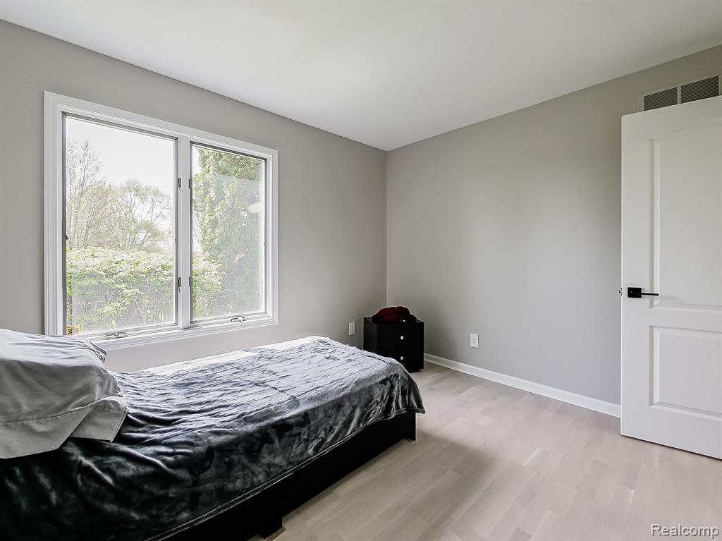 49202 Cheshire Lane, Canton, MI 48187 — Photo 14