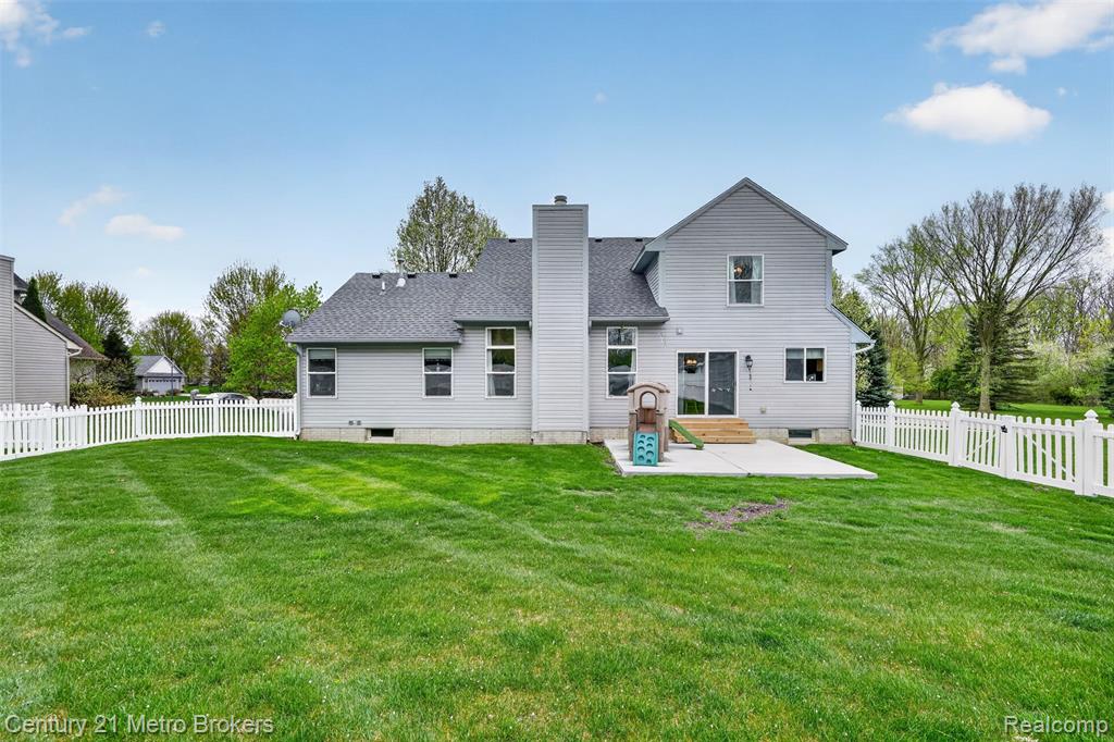 5265 Genesee Oaks Court, Grand Blanc, MI 48439 — Photo 46