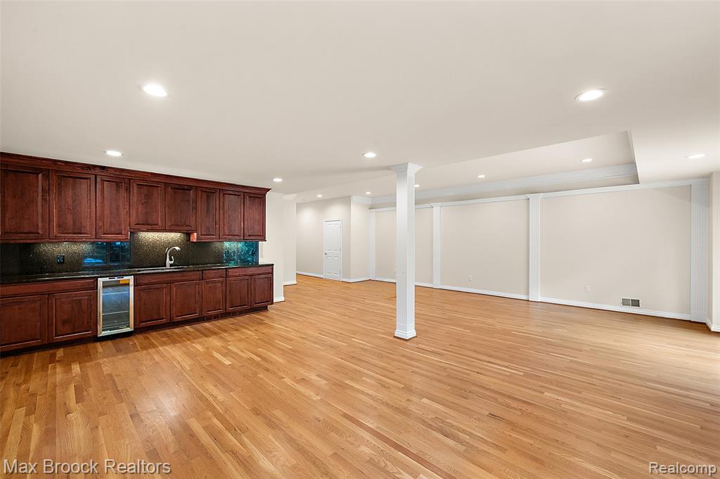 5348 Sunnycrest Drive, West Bloomfield, MI 48323 — Photo 28