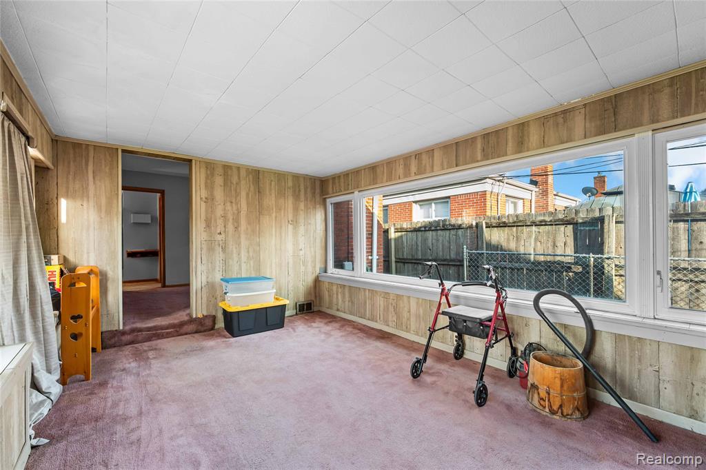 4402 Vassar Street, Dearborn Heights, MI 48125 — Photo 13