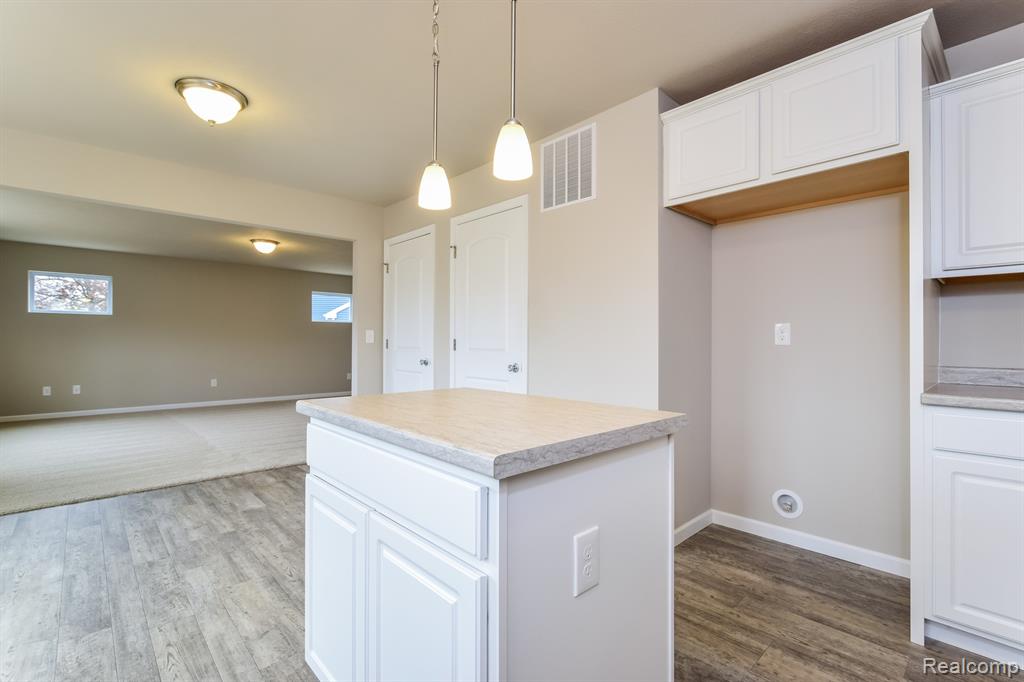 2110 Stillwater Drive, Davison, MI 48423 — Photo 7