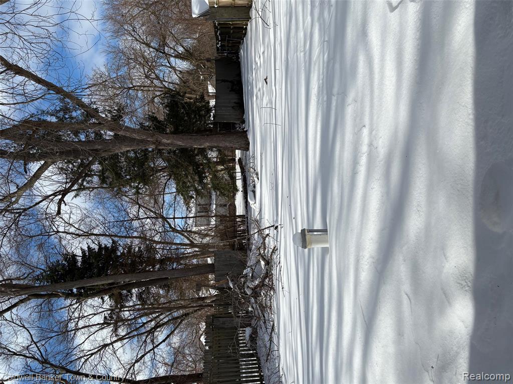 4031 HILLCREST, Highland, MI 48356 — Photo 31