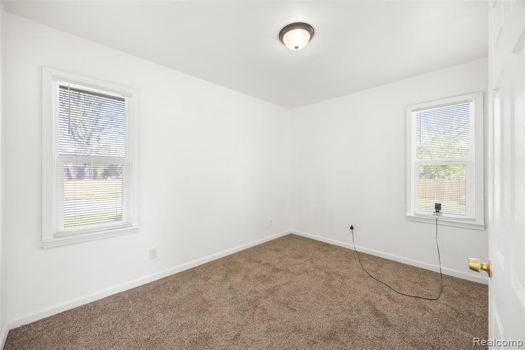 9150 Courville Street, Detroit, MI 48224 — Photo 11
