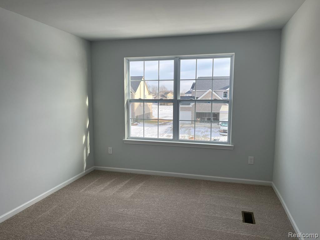 55810 WORLINGTON Lane, South Lyon, MI 48178 — Photo 39