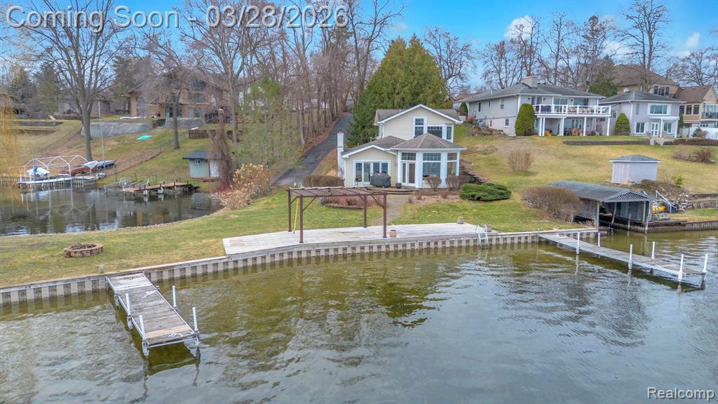 664 King Circle, Lake Orion, MI 48362 — Photo 7
