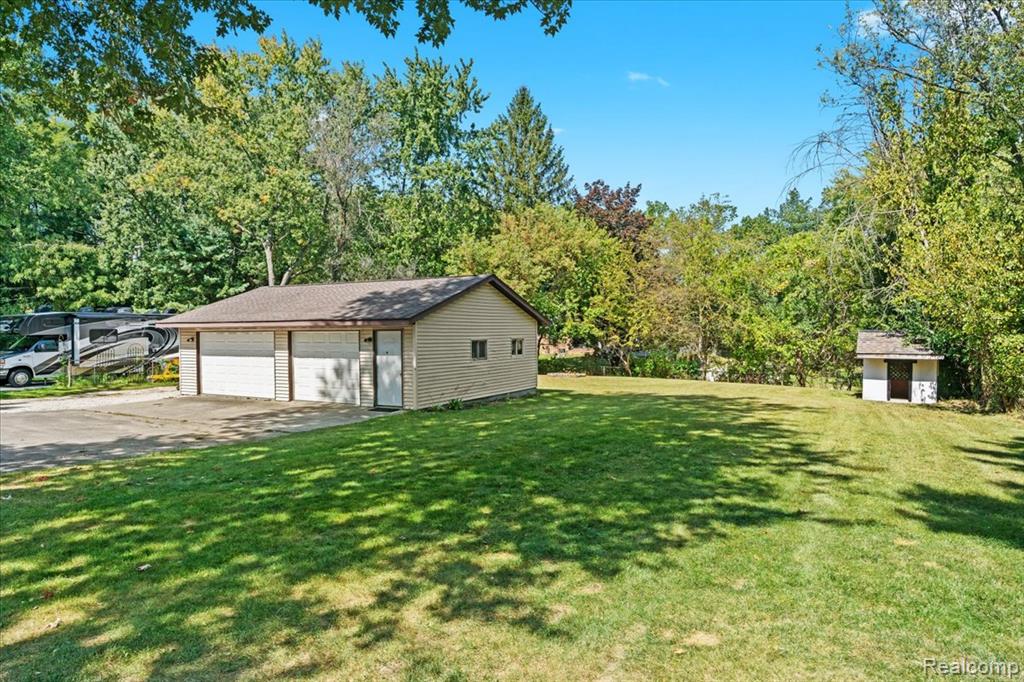 4821 Pinehurst Court, Brighton, MI 48116 — Photo 19