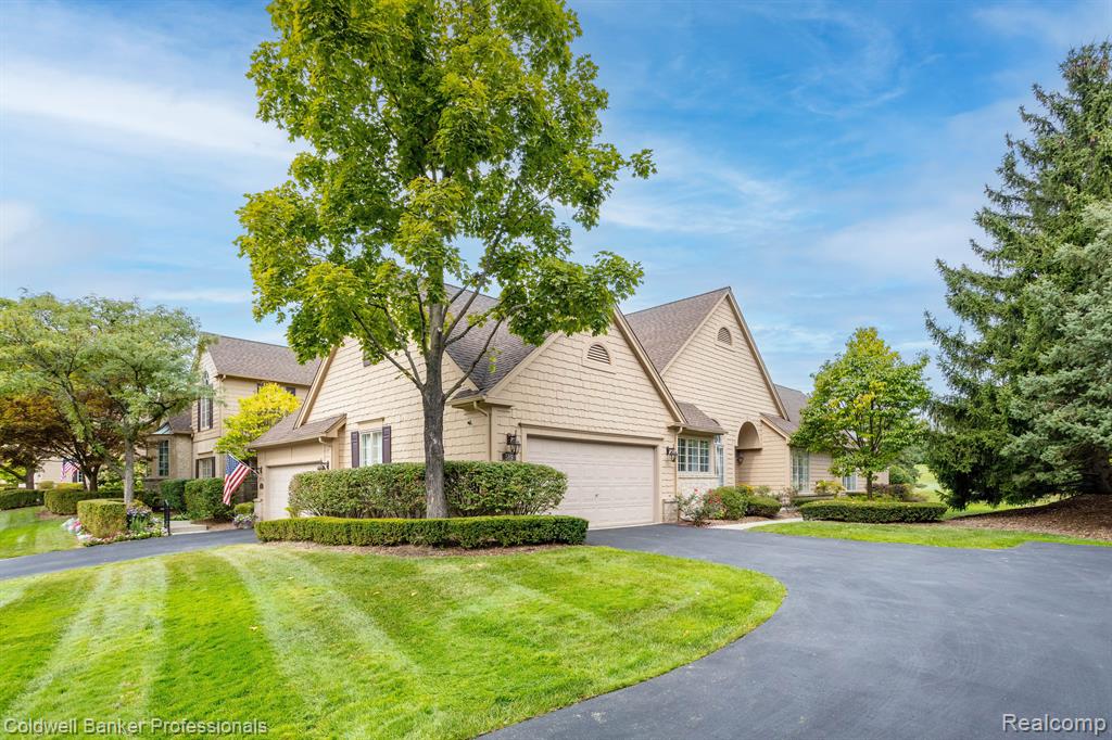 589 CAMBRIDGE Way, 566, Bloomfield Hills, MI 48304 — Photo 7