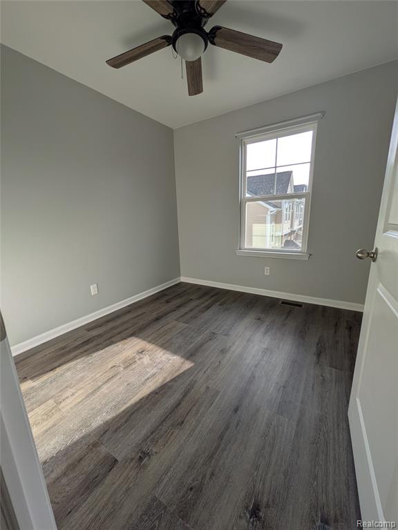 4938 Treeside Lane, Troy, MI 48098 — Photo 12