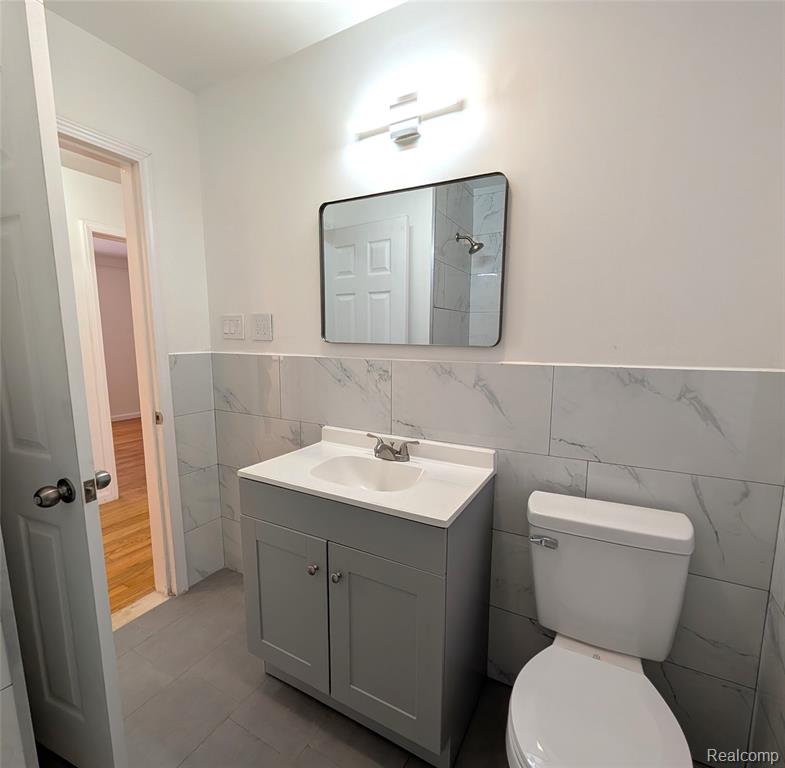 9131 Wayburn Street, Detroit, MI 48224 — Photo 13