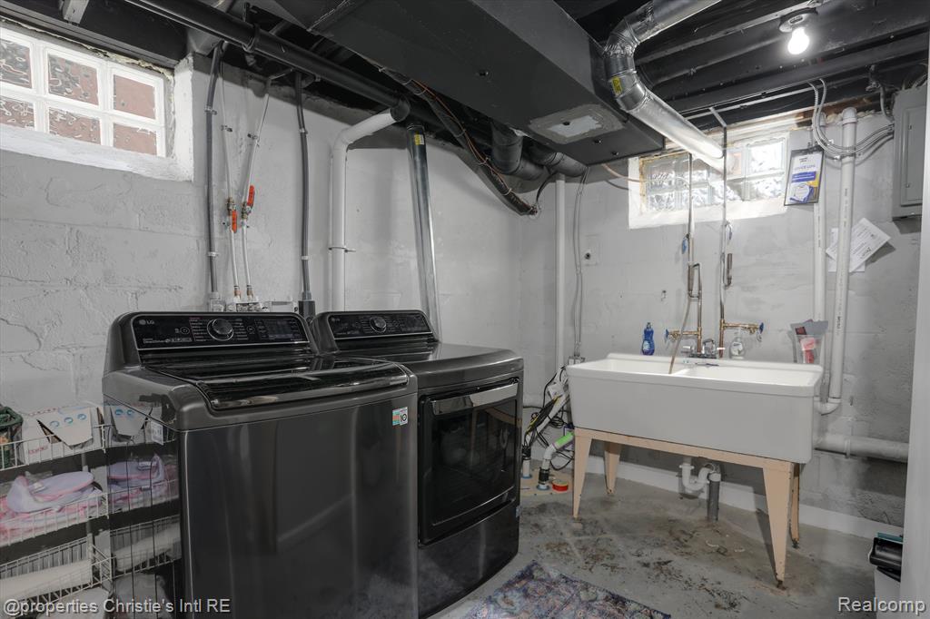 469 Kerby Road, Grosse Pointe Farms, MI 48236 — Photo 28