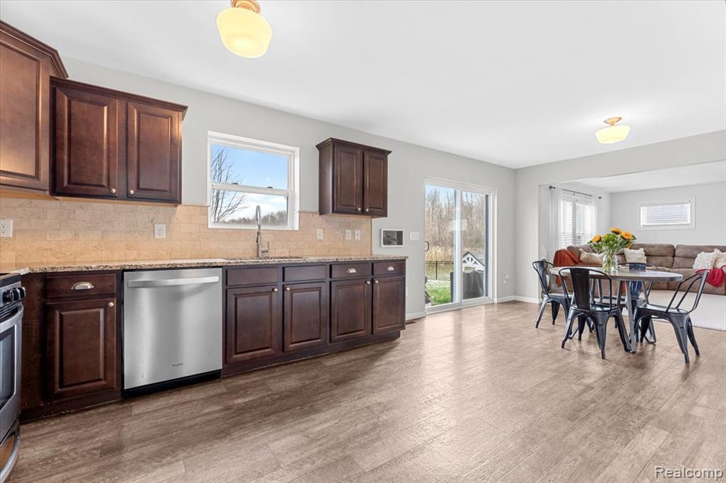 9357 Neumann Circle, Ypsilanti, MI 48197 — Photo 10