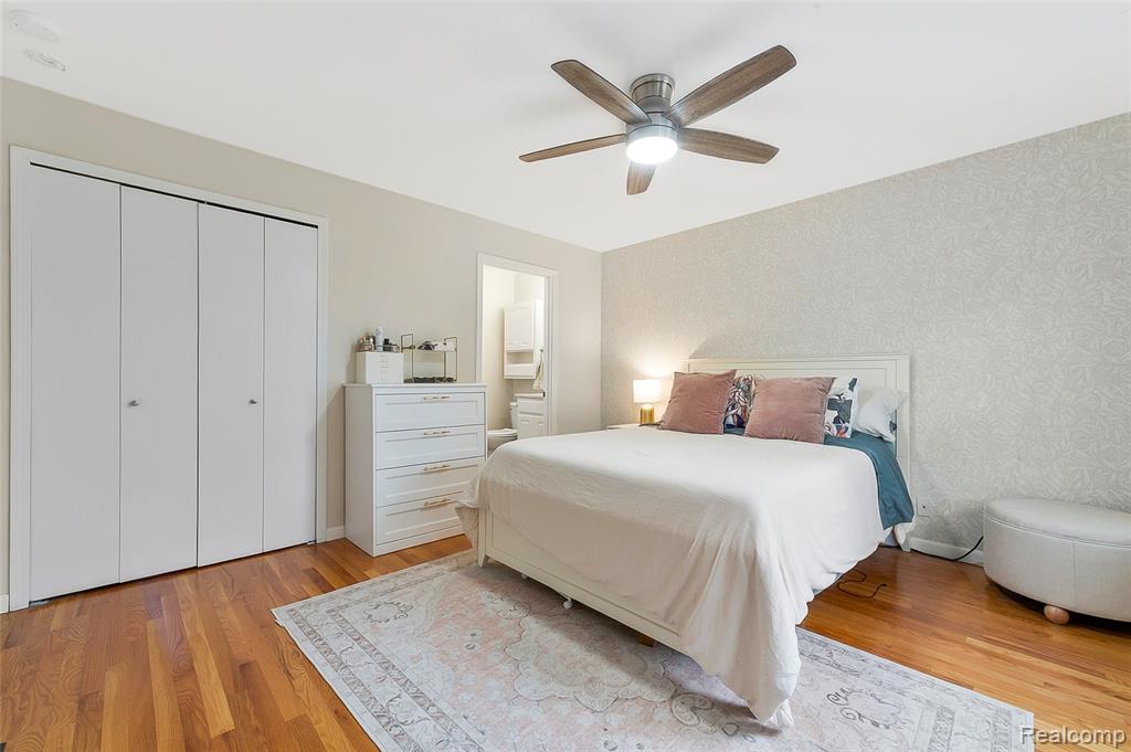 715 Lakeside Drive, Waterford, MI 48328 — Photo 32