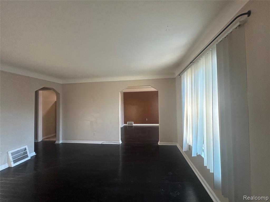 18000 Pinehurst Street, Detroit, MI 48221 — Photo 8