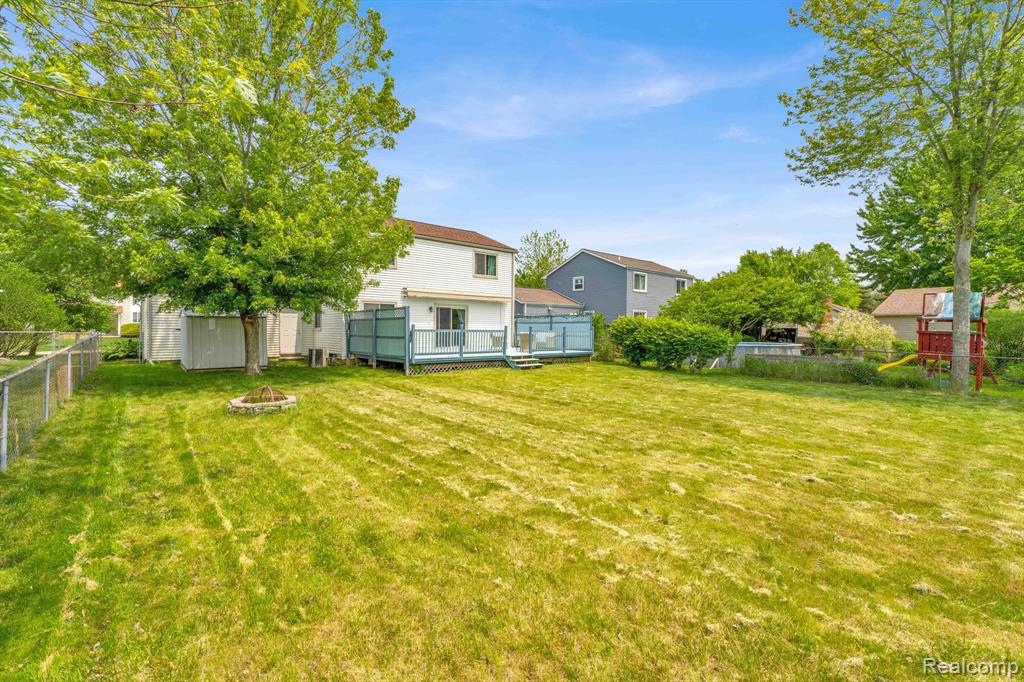 43819 Fredericksburg Street, Canton, MI 48188 — Photo 34
