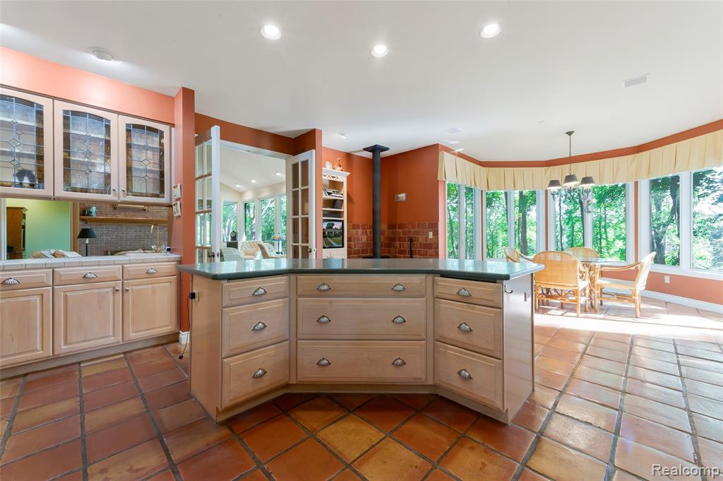 2323 Addaleen Road, Highland, MI — Photo 37