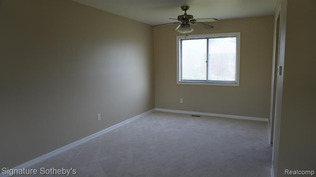 4415 FOX HILL Drive, Sterling Heights, MI 48310 — Photo 7
