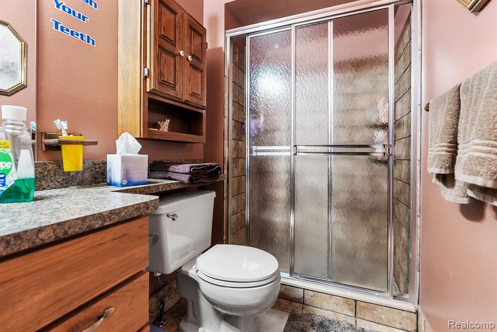 42917 Freeport Drive, Sterling Heights, MI 48313 — Photo 14