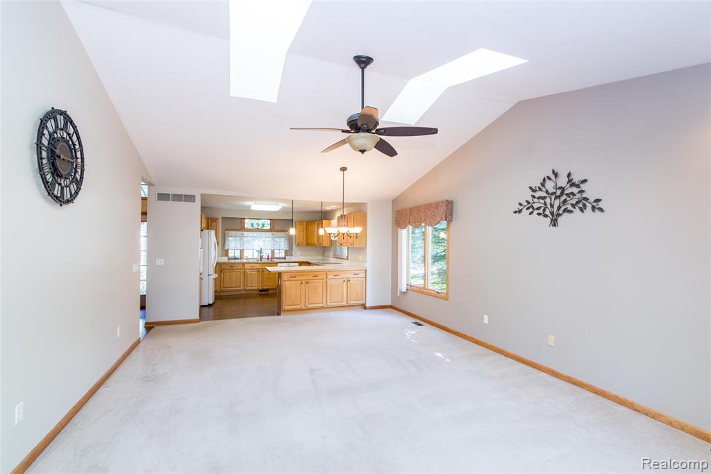 840 Heatheridge Court, Brighton, MI 48116 — Photo 17