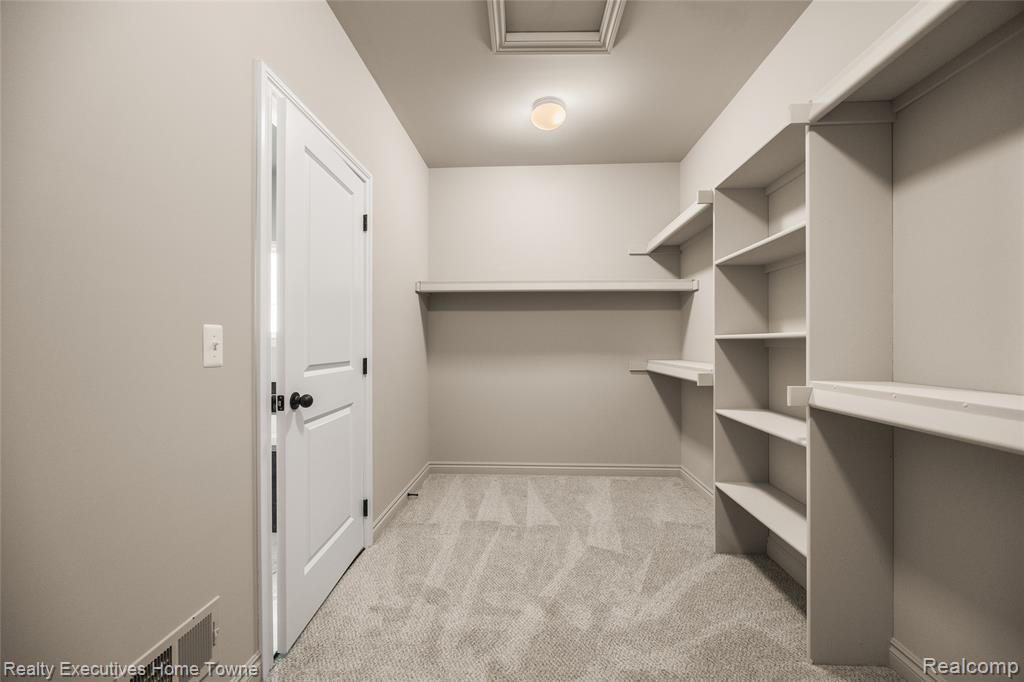 35962 Cascade Drive, New Baltimore, MI 48047 — Photo 21