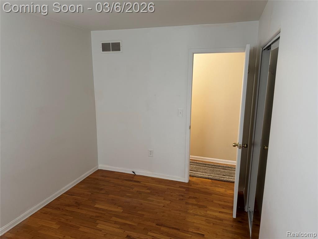 9828 Barkley Street, Belleville, MI 48111 — Photo 22
