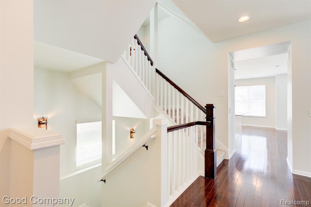 820 Baldwin Avenue, Royal Oak, MI 48067 — Photo 8