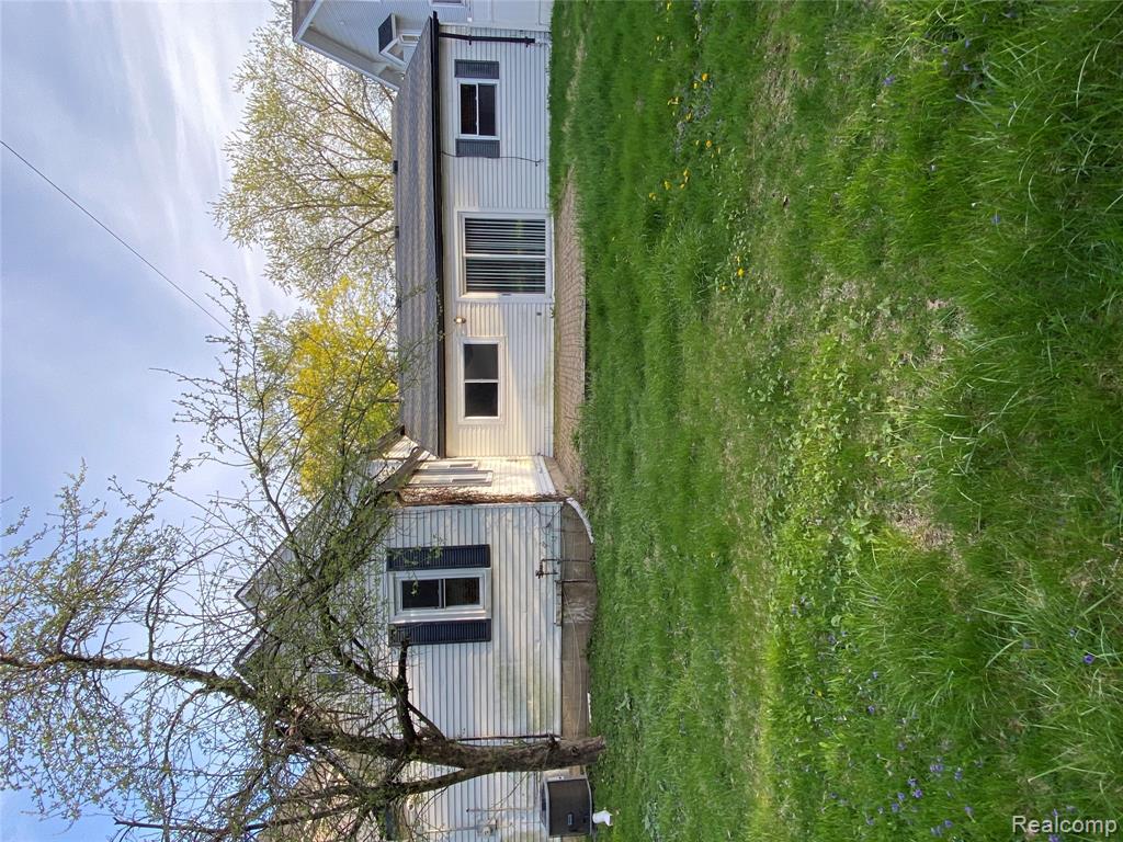 415 Gardenia Avenue, Royal Oak, MI 48067 — Photo 18