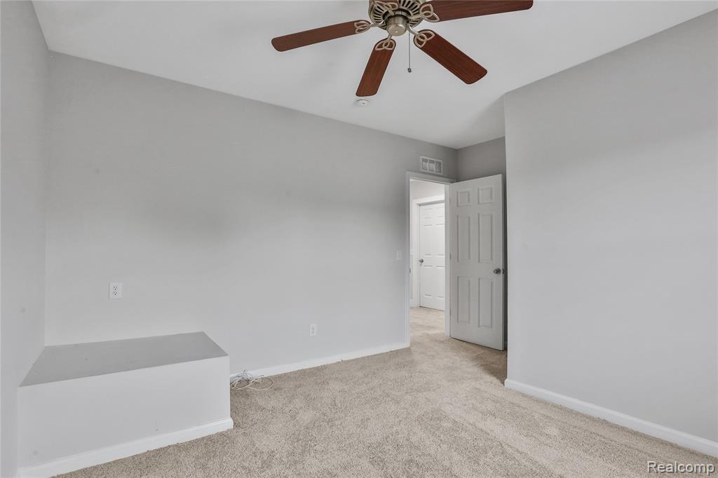 80 Northbound Gratiot Avenue, Shelby Twp, MI 48043 — Photo 21
