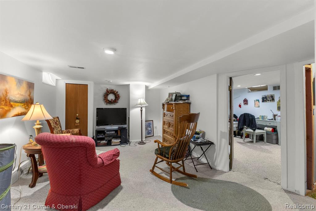 7229 WINONA Avenue, Allen Park, MI 48101 — Photo 25