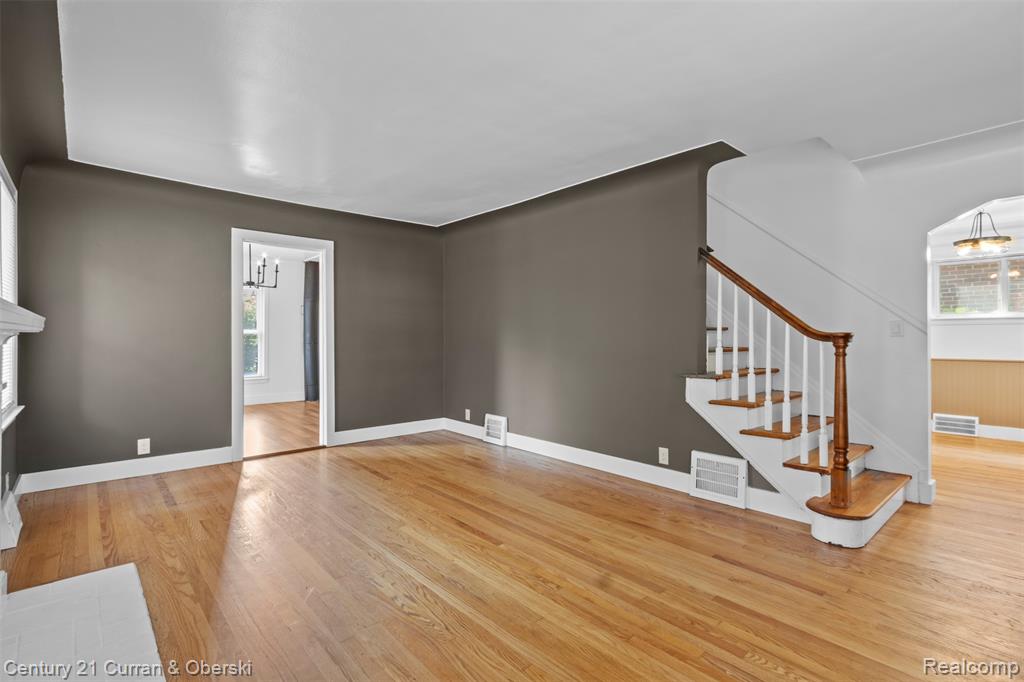916 N Melborn Street, Dearborn, MI 48128 — Photo 4