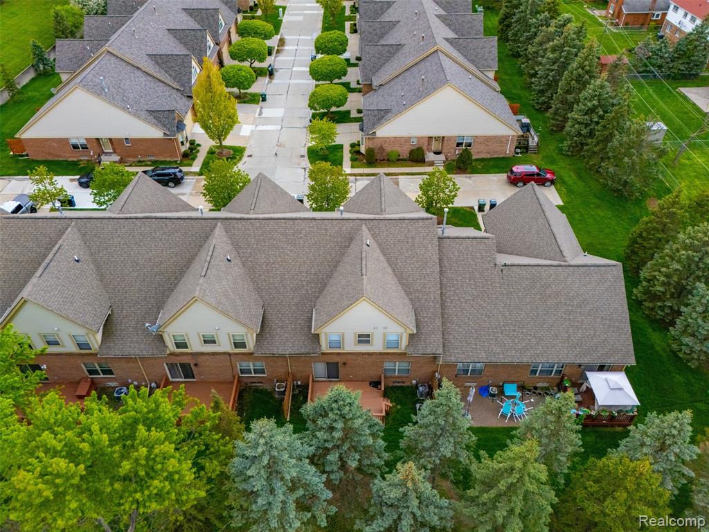4212 April Lane, Sterling Heights, MI 48310 — Photo 54