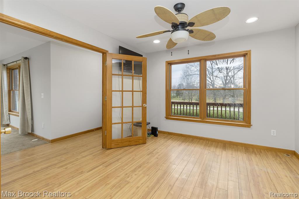6426 OAK GROVE Road, Howell, MI 48855 — Photo 11