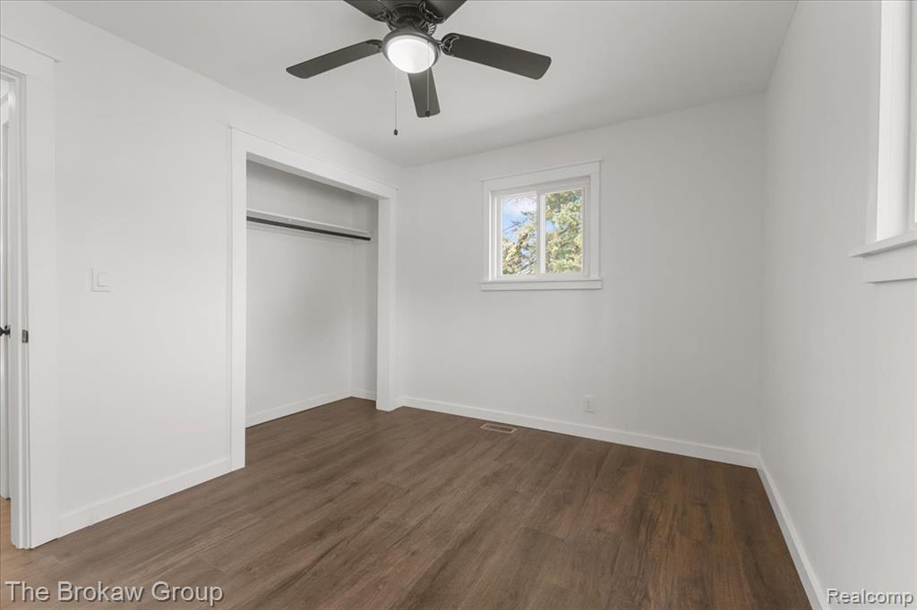 4062 N Belsay Road, Flint, MI 48506 — Photo 28