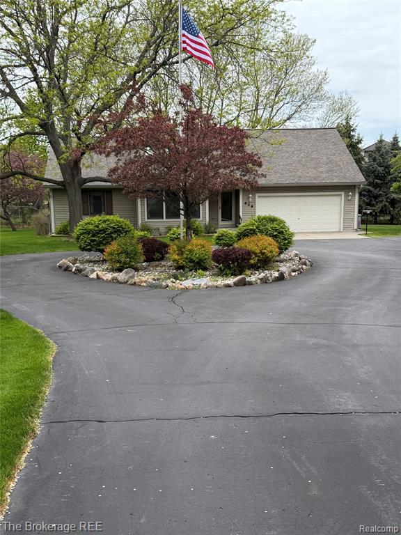 629 N Lapeer Street N, Davison, MI 48423 — Photo 21
