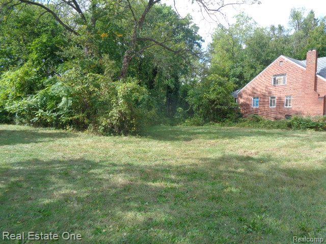 17555 TRINITY Street, Detroit, MI 48219 — Photo 4