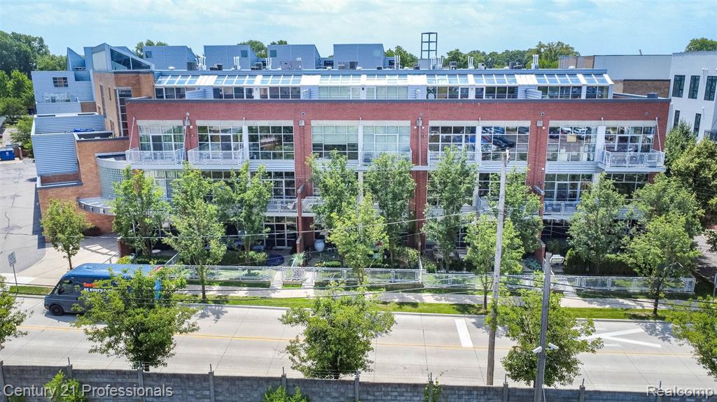 322 E Harrison Avenue, 20, Royal Oak, MI 48067
