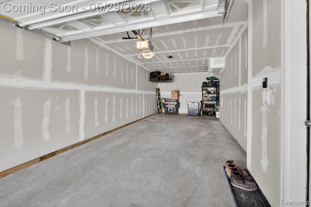 9988 Ridge Run Street, Howell, MI 48855 — Photo 30