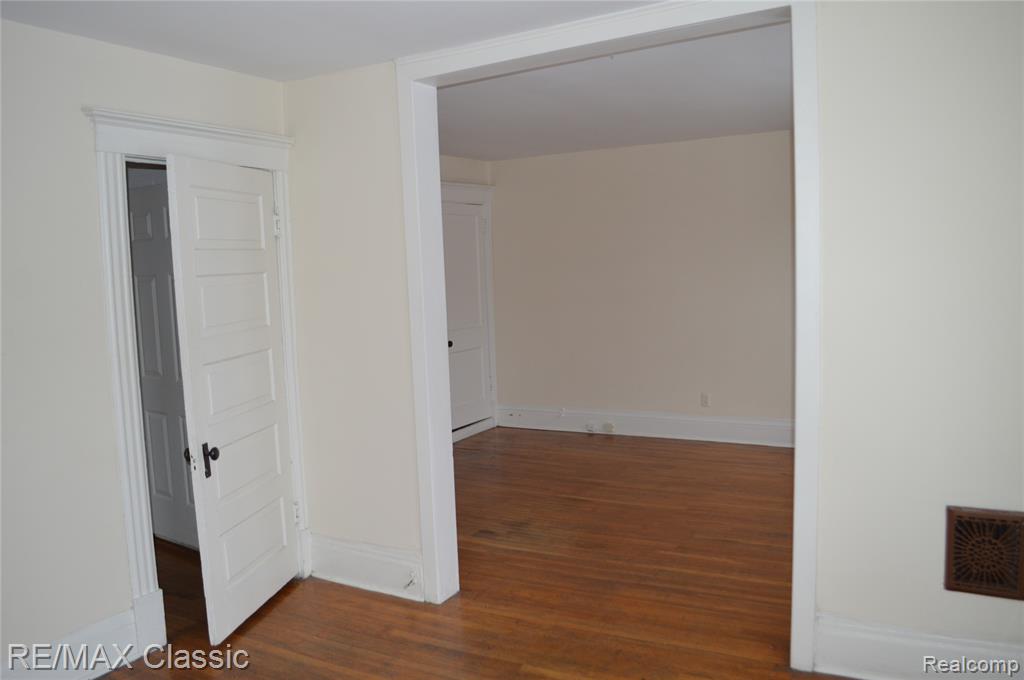 5208 Commonwealth, Detroit, MI 48208 — Photo 40