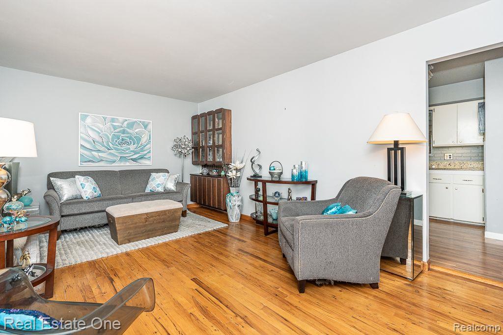 39553 Rambler Drive, Sterling Heights, MI 48313 — Photo 5