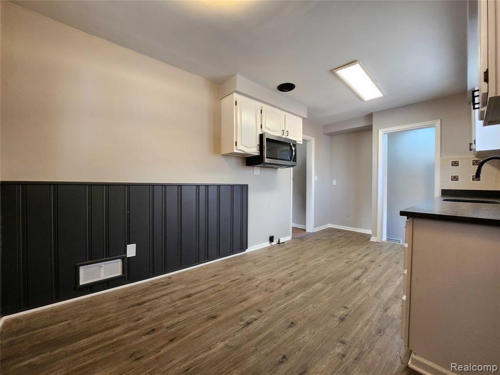 24593 Rosalind Avenue, Eastpointe, MI 48021 — Photo 15