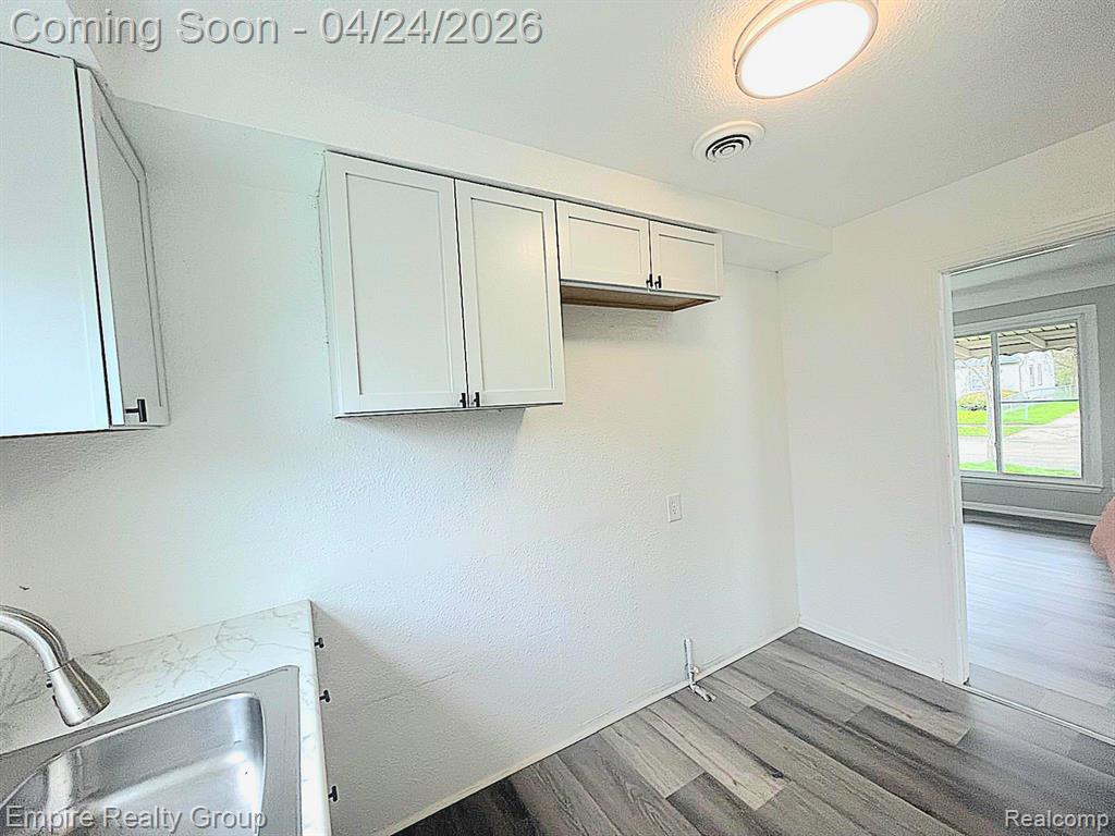 6229 Faust Avenue, Detroit, MI 48228 — Photo 18