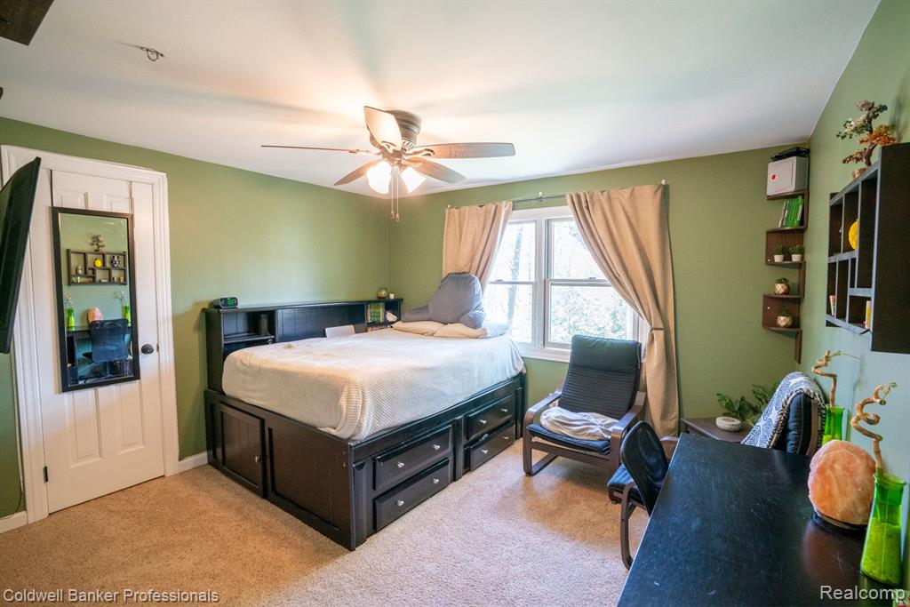 8177 FAWN VALLEY Drive, Clarkston, MI 48348 — Photo 21
