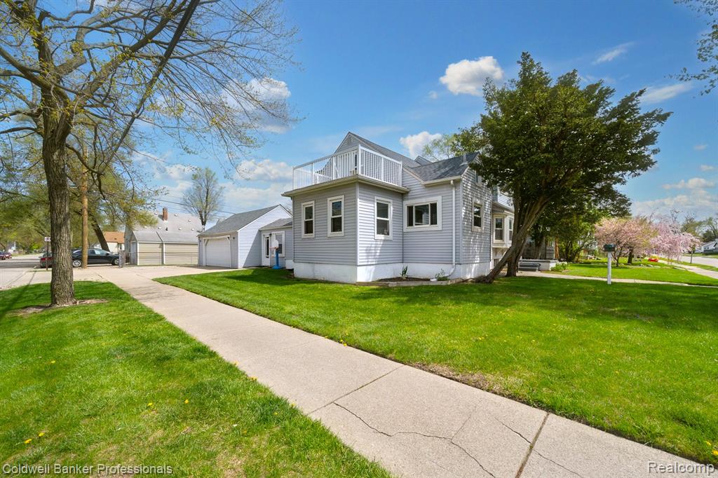 474 W BROCKTON Avenue, Madison Heights, MI 48071 — Photo 3
