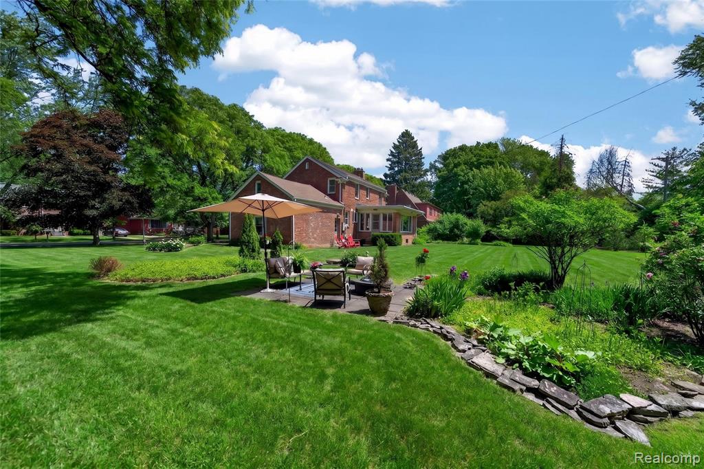 18577 San Jose Boulevard, Lathrup Village, MI 48076 — Photo 28
