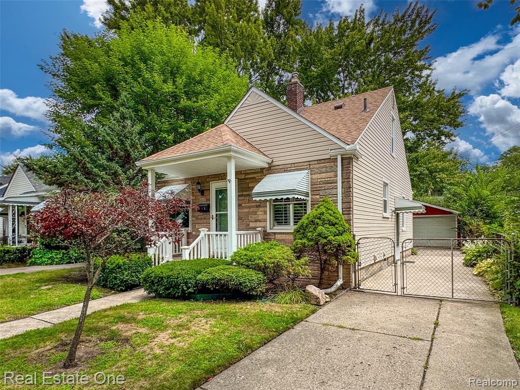 816 N Kenwood Avenue, Royal Oak, MI 48067 — Photo 5