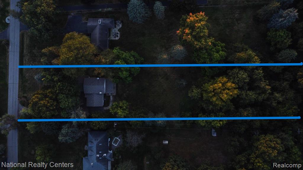 6050 UPPER STRAITS Boulevard, West Bloomfield, MI 48324 — Photo 8